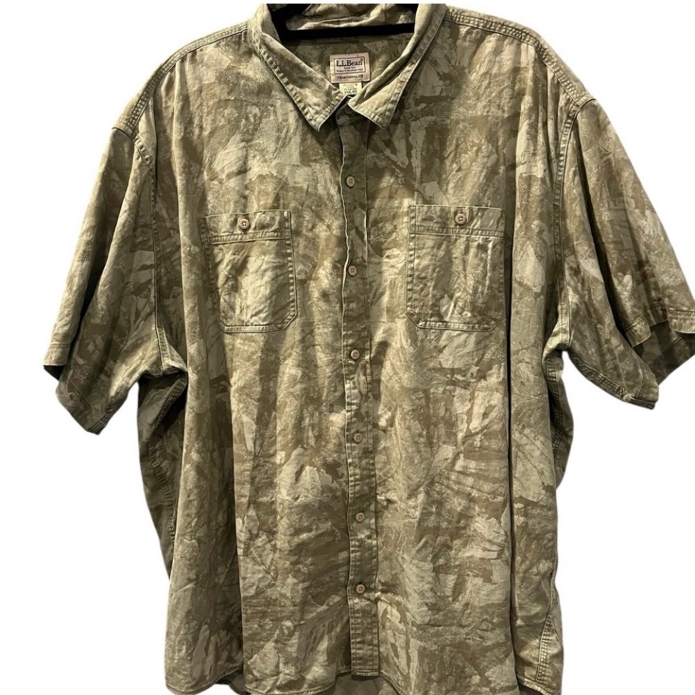 L.L. Bean Men's Green Camouflage Button Down Shirt Size 3XL Lakewash Casual